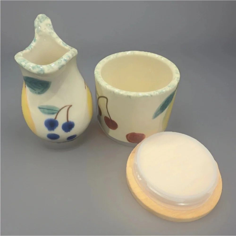 2pc Hartstone Pottery Fruit Salad Creamer and Sugar Jar Hand Painted Set of 2 - Picture 4 of 5